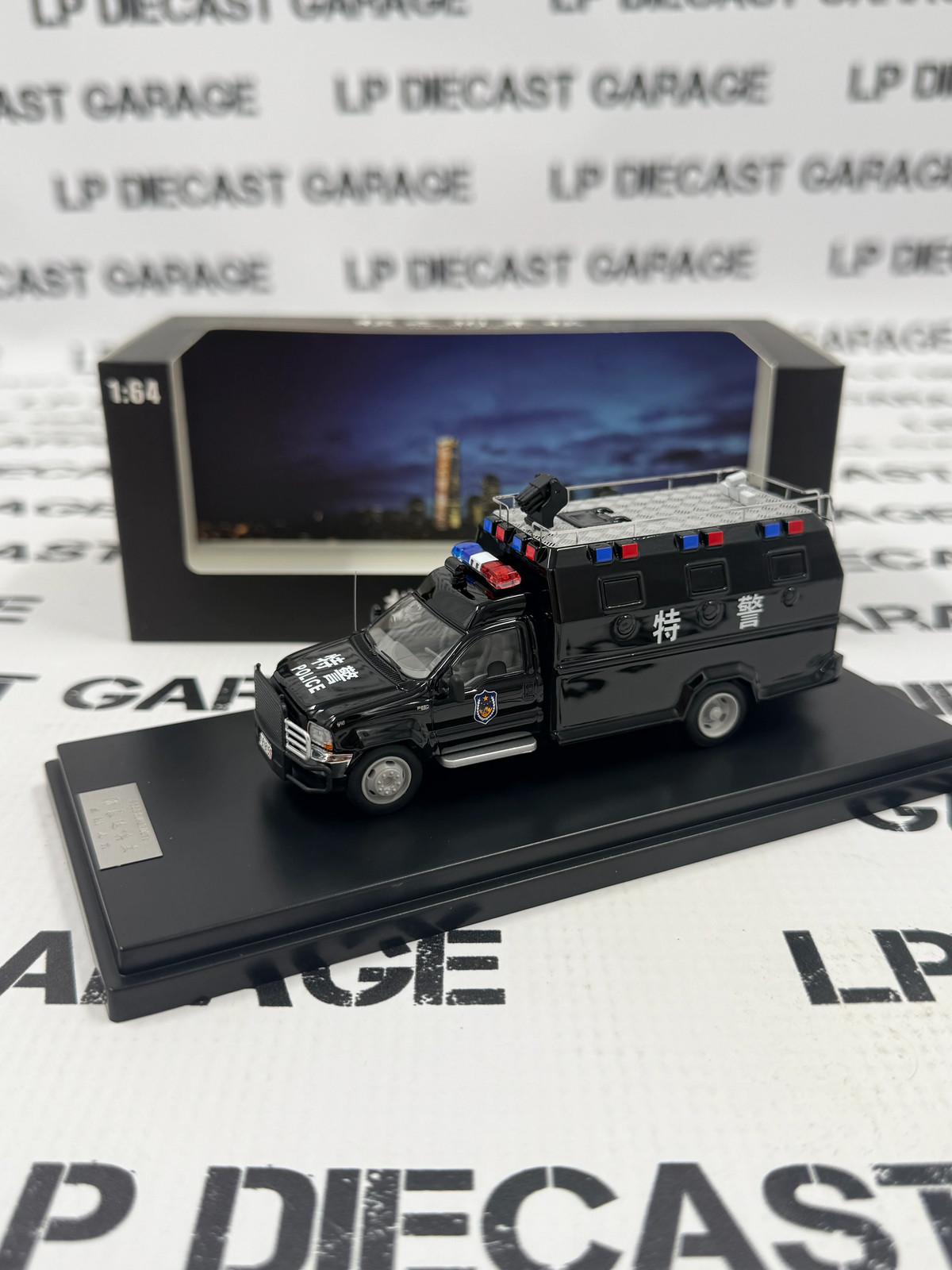 ART OF MODEL 1999 Ford F-550 Bomb Squad Hong Kong 1:64 Diecast Ghost Player ART OF MODEL 1999 Ford F-550 Bomb Squad Hong Kong 1:64 Diecast Ghost Player