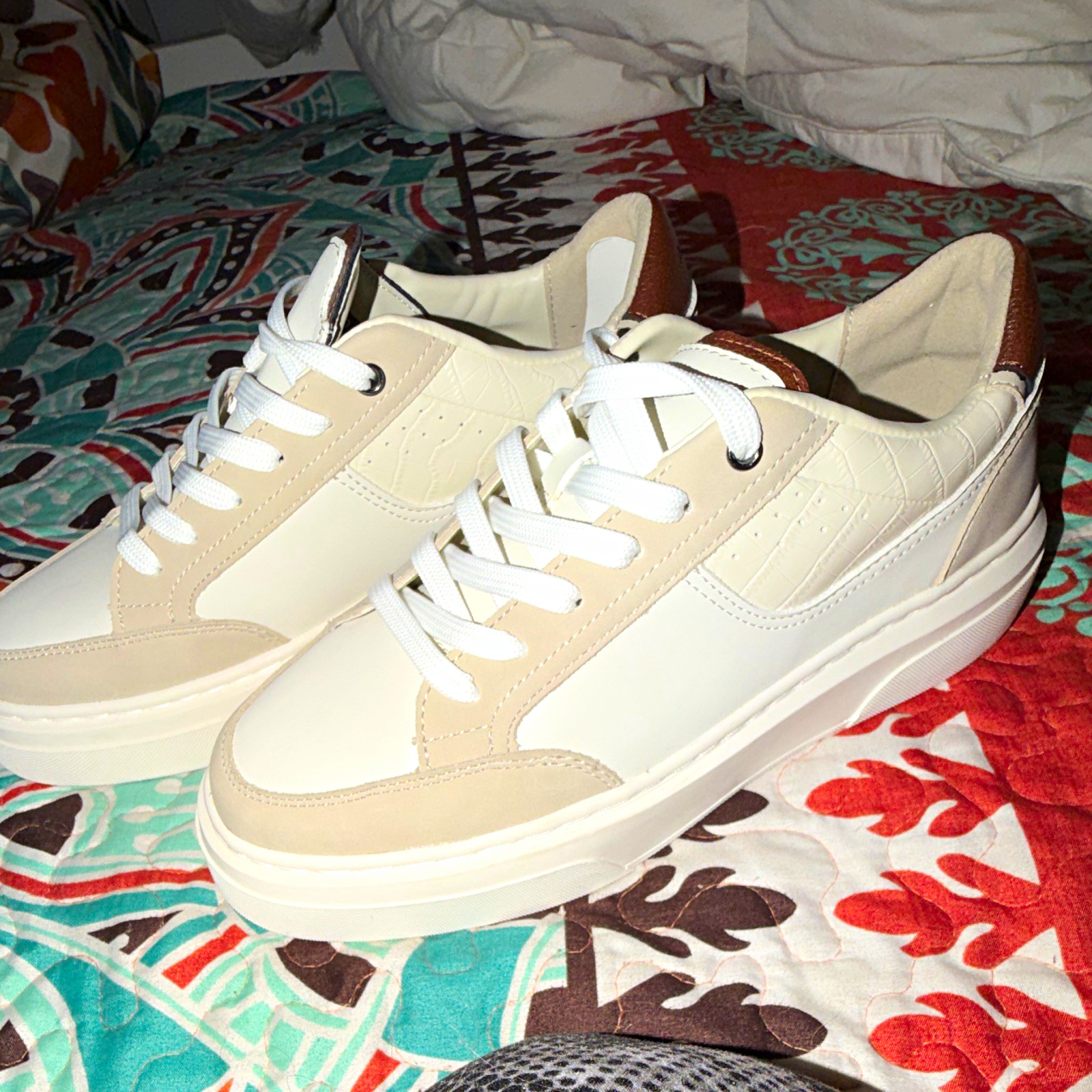 ALDO Men\'s White Beige Brown Lace-Up Leather Sneakers Logo US 8 EU 41 ALDO Men\'s White Beige Brown Lace-Up Leather Sneakers Logo US 8 EU 41