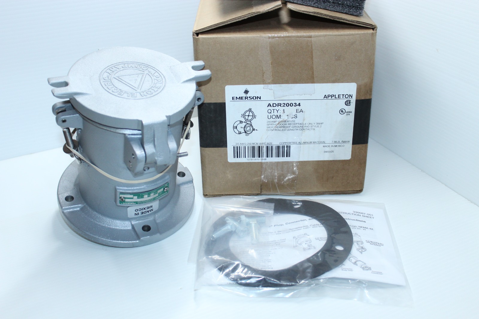 ⭐NEW IN BOX⭐APPLETON ADR20034 EMERSON 200-Amp PIN&SLEEVE RECEPTACLE 200A 3W 4P😎 ⭐NEW IN BOX⭐APPLETON ADR20034 EMERSON 200-Amp PIN&SLEEVE RECEPTACLE 200A 3W 4P😎