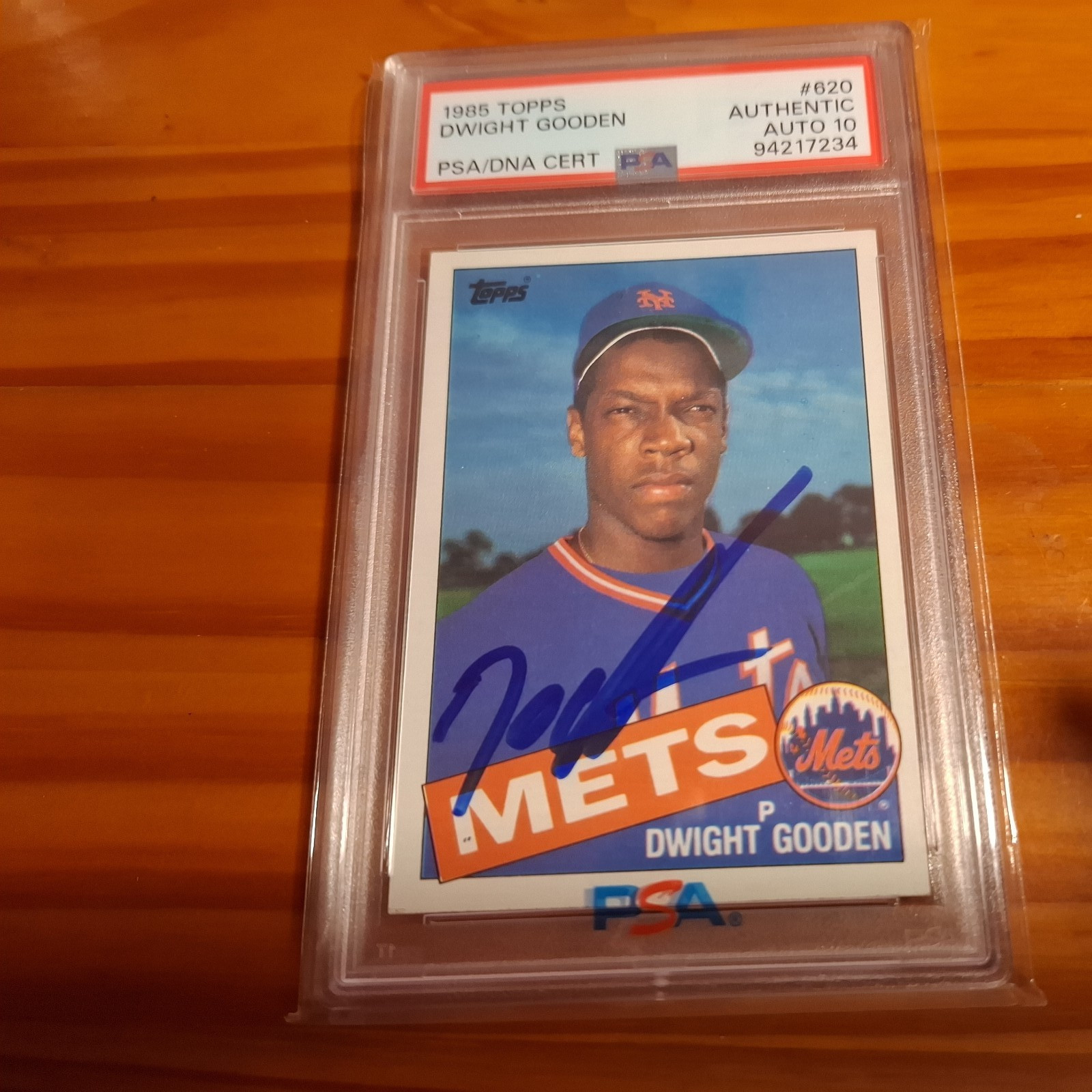 1985 Topps Dwight Gooden Signed Rookie Baseball Card PSA/DNA Certified Auto 10 1985 Topps Dwight Gooden Signed Rookie Baseball Card PSA/DNA Certified Auto 10