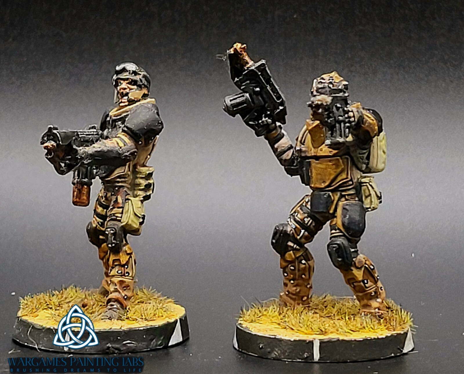 painted Minutemen with Light Flamethrower Marauder with Heavy Flamethrow Ariadna