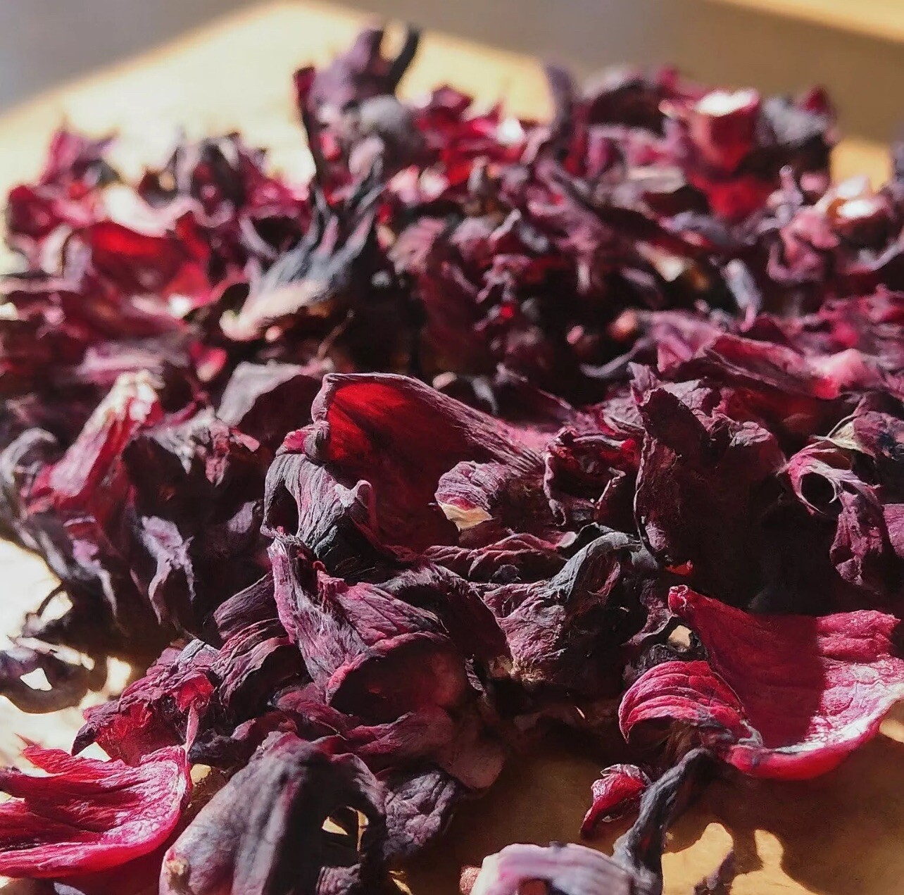 (4oz)Hibiscus Flower Organic Dried Cut Hibiscus Sabdariffa 100% Premium(1/4Ib) (4oz)Hibiscus Flower Organic Dried Cut Hibiscus Sabdariffa 100% Premium(1/4Ib)