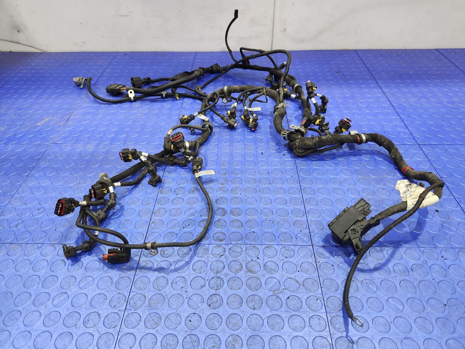 08-12 Maserati Quattroporte M139 4.2L 4.7L Engine Wiring Harness OEM 245268