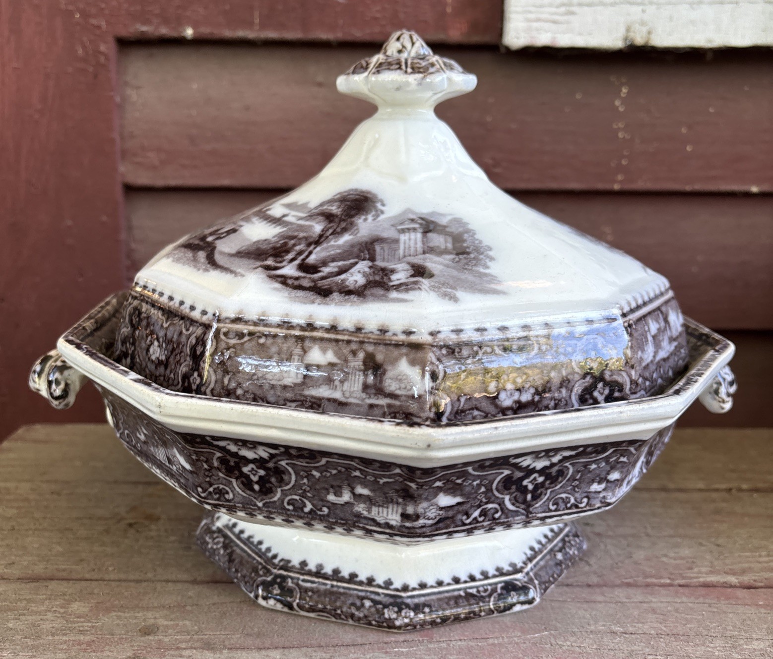 Antique John Alcock Vincennes Mulberry Transferware Covered Tureen Antique John Alcock Vincennes Mulberry Transferware Covered Tureen