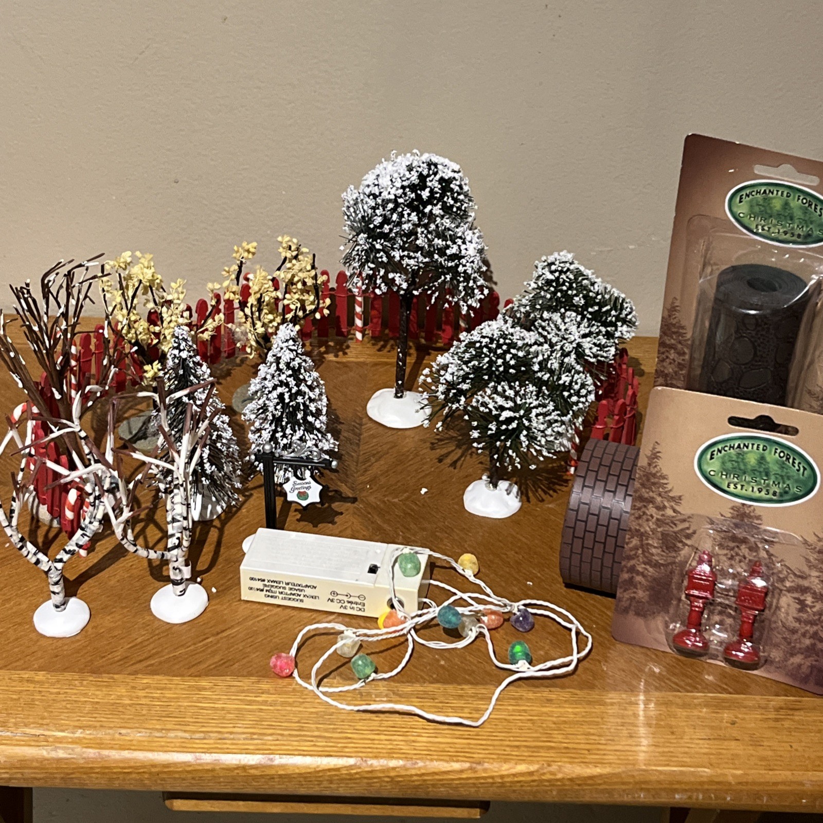 Lot Of 16 Vintage Lemax Enchanted Forest Accessories Christmas Village Retired Lot Of 16 Vintage Lemax Enchanted Forest Accessories Christmas Village Retired