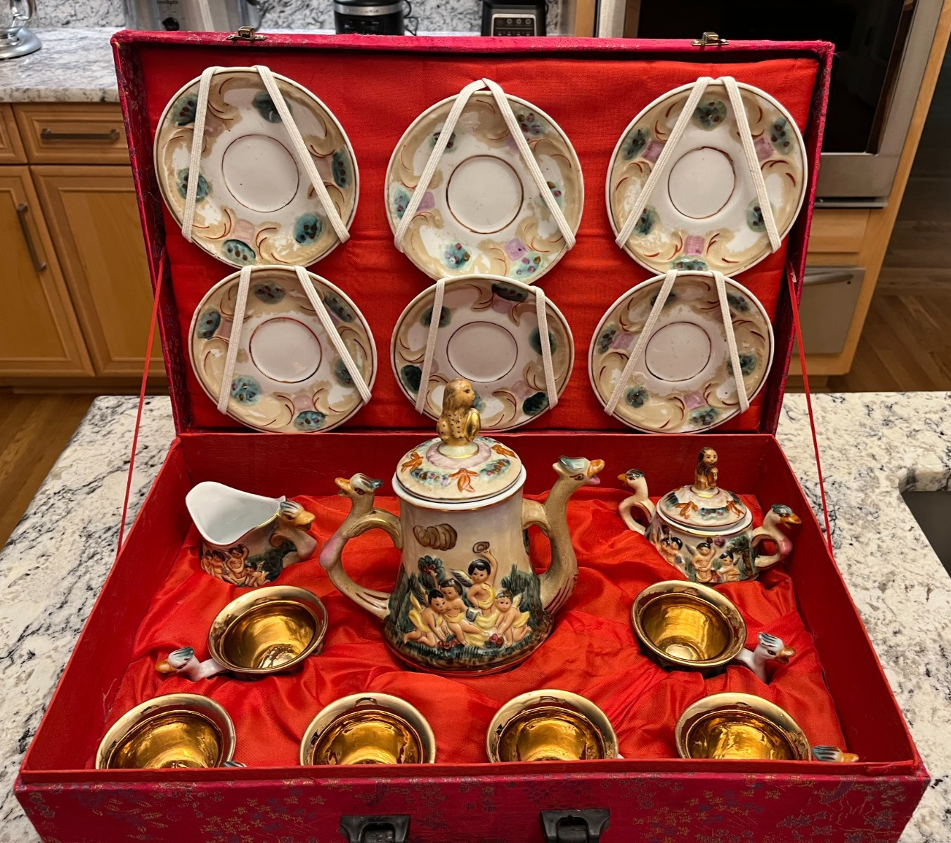 R. Capodimonte 17 Pc Cherub & Dragon Demitasse Espresso Tea Set Antique Italy