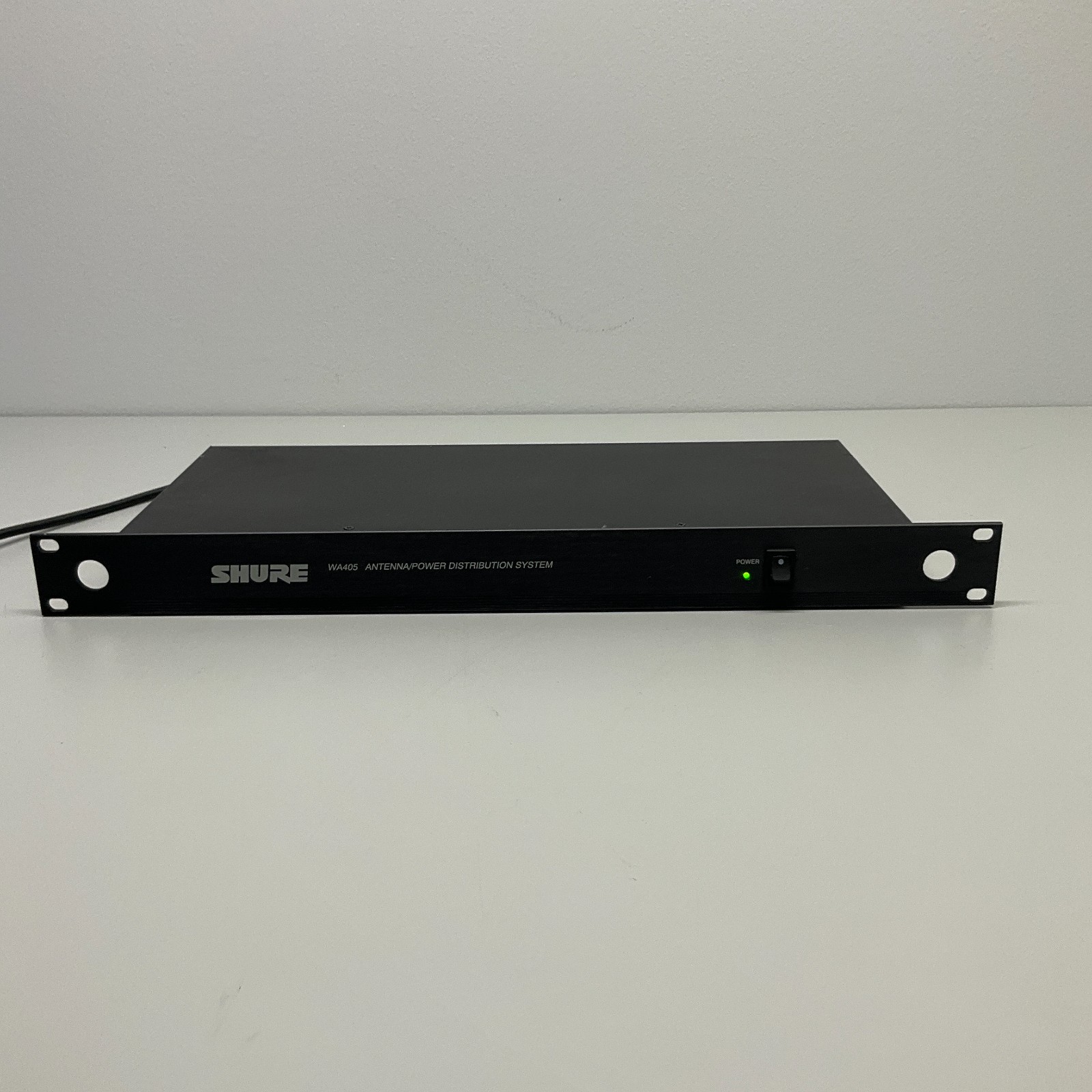 Shure WA405 - Antenna Power Distribution System Tested and Working UNIT ONLY