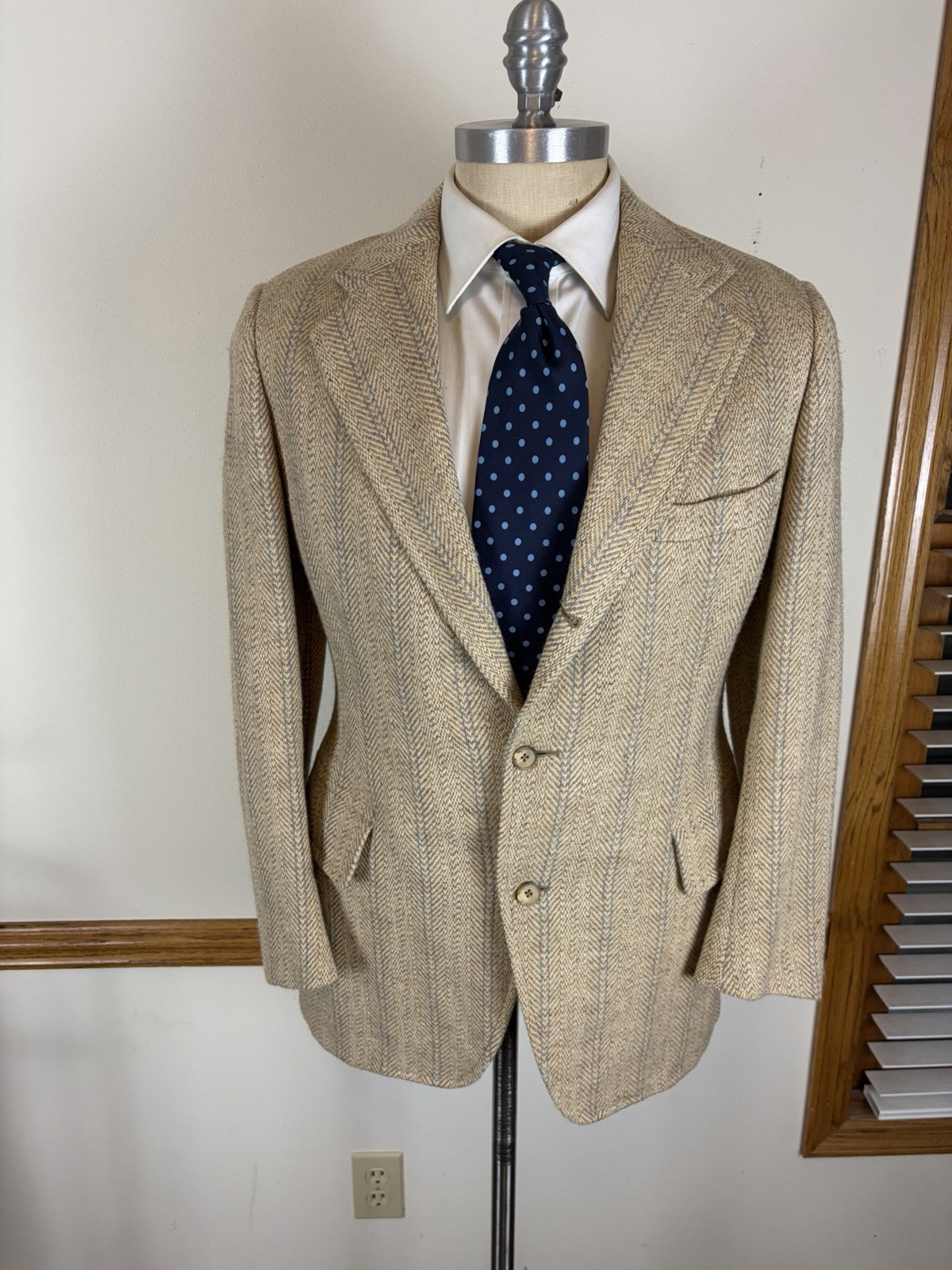 VTG 1975 NORMAN HILTON HEAVY WOOL TWEED FROM SCOTLAND OVERSTRIPE 3/2 BLAZER 41R VTG 1975 NORMAN HILTON HEAVY WOOL TWEED FROM SCOTLAND OVERSTRIPE 3/2 BLAZER 41R