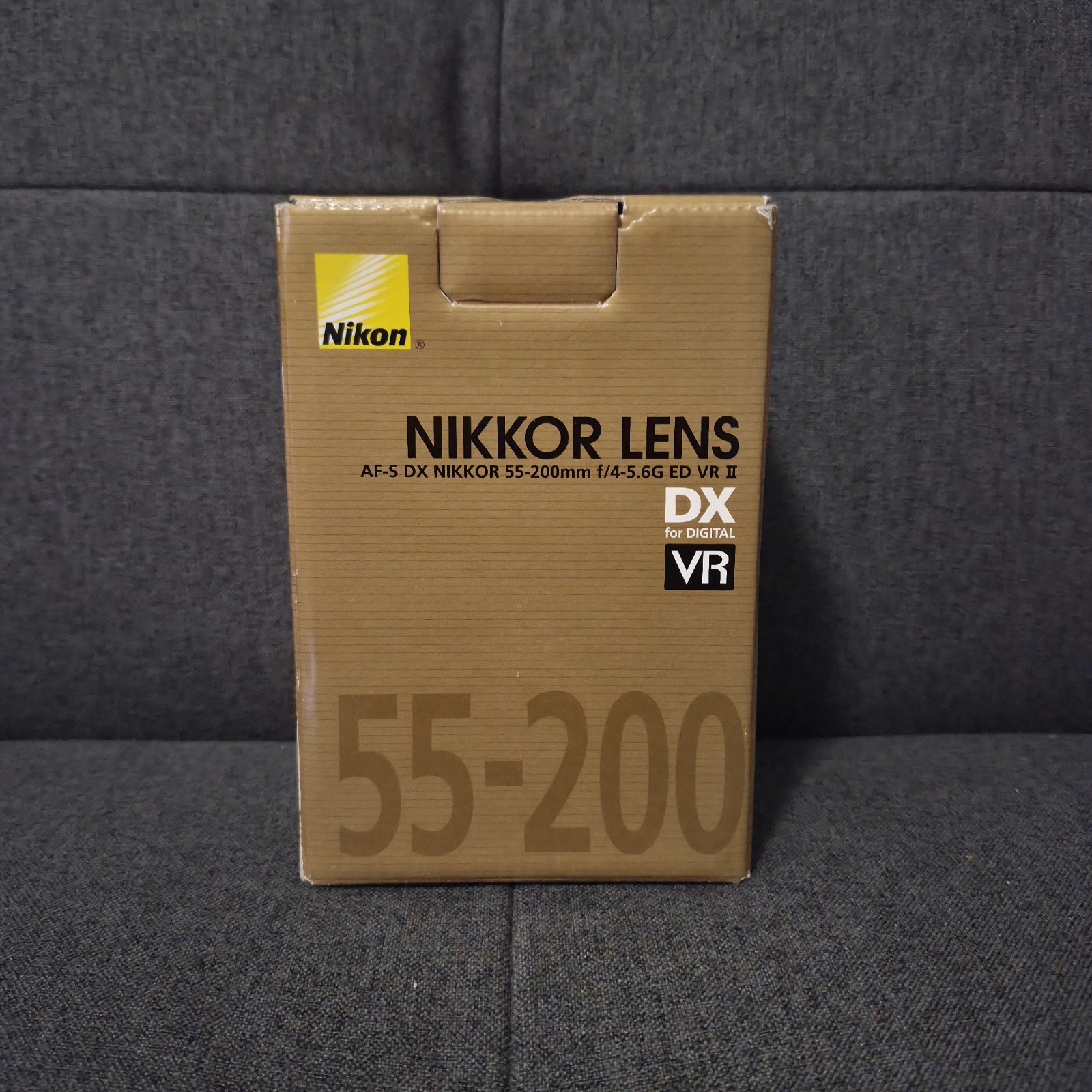 Nikon AF-S DX NIKKOR 55-200mm f/4-5.6G ED VR II Telephoto Zoom Lens Nikon AF-S DX NIKKOR 55-200mm f/4-5.6G ED VR II Telephoto Zoom Lens