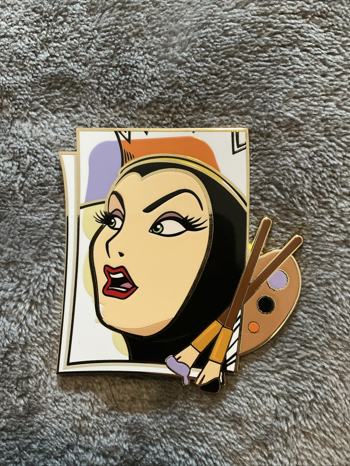 PALM Disney Paint & Paper Mystery Pin - Evil Queen - Snow White PALM Disney Paint & Paper Mystery Pin - Evil Queen - Snow White