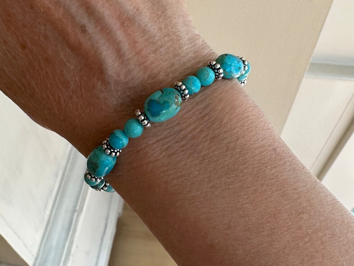 Kingman Arizona USA Blue Green Turquoise Silver Bead Pattern Bracelet with Clasp