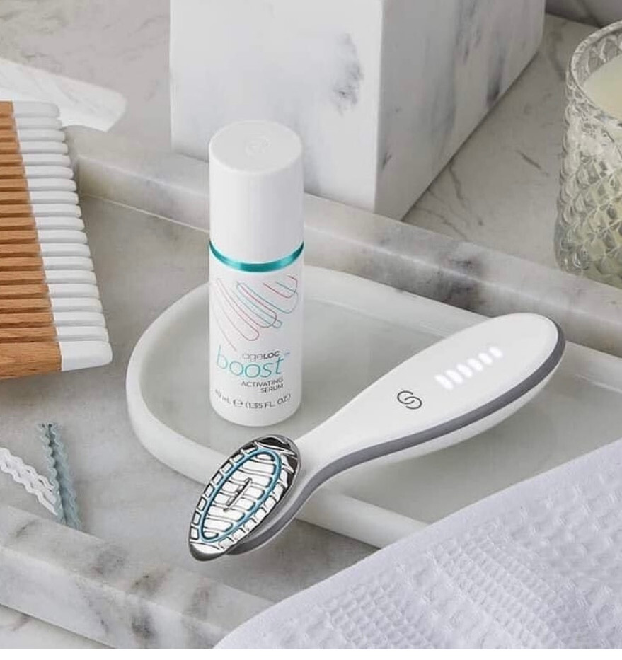 Nu Skin ageLOC Boost Kit(1 Device+1 Serum) Nu Skin ageLOC Boost Kit(1 Device+1 Serum)