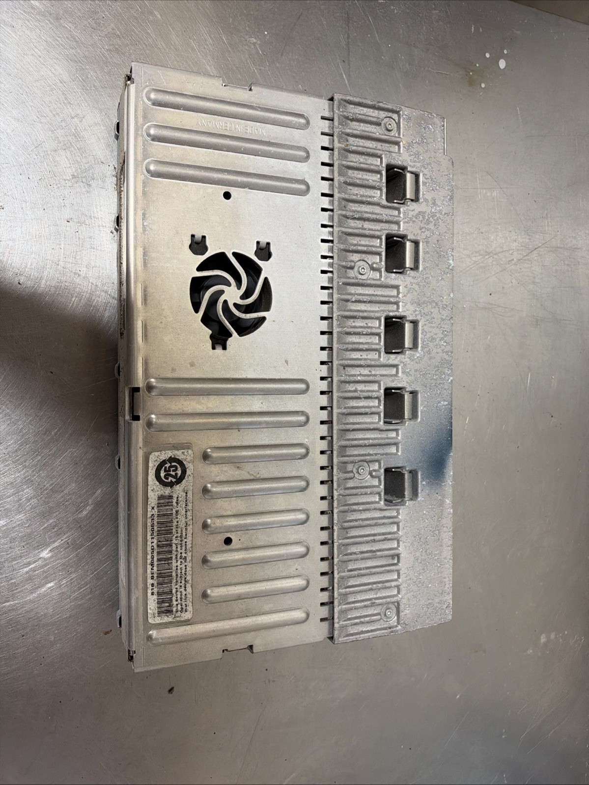 07-14 Mercedes W221 S600 CL550 S550 AMP Harman Becker Kardon Amplifier #55 07-14 Mercedes W221 S600 CL550 S550 AMP Harman Becker Kardon Amplifier #55