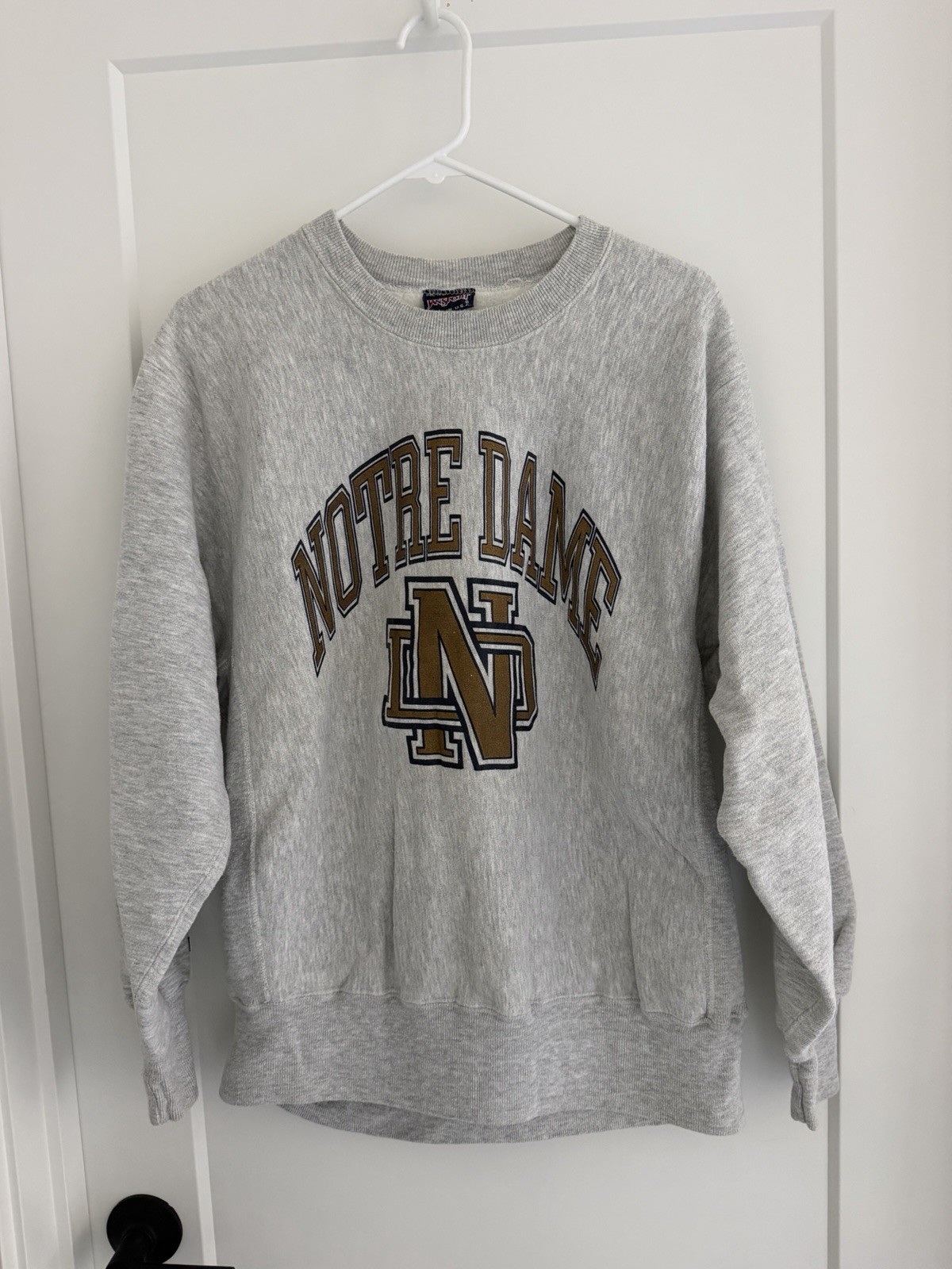 Vintage Notre Dame Fighting Irish Crewneck Sweatshirt - Size Large - Jansport Vintage Notre Dame Fighting Irish Crewneck Sweatshirt - Size Large - Jansport