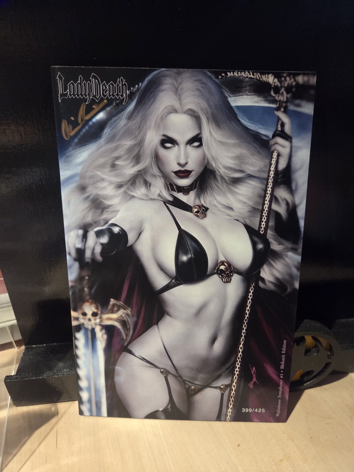 Lady Death by SHIKARII, Limited 425 Coffin Comics Signed By Pulido Lady Death by SHIKARII, Limited 425 Coffin Comics Signed By Pulido