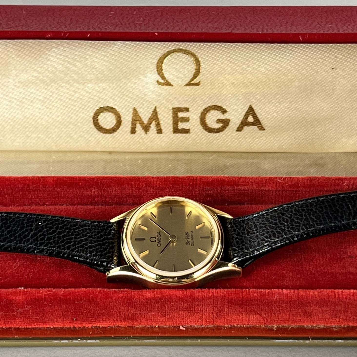 OMEGA De Ville Vintage Ladies Watch 23mm Quartz Original Band 5910022 Cal.1353