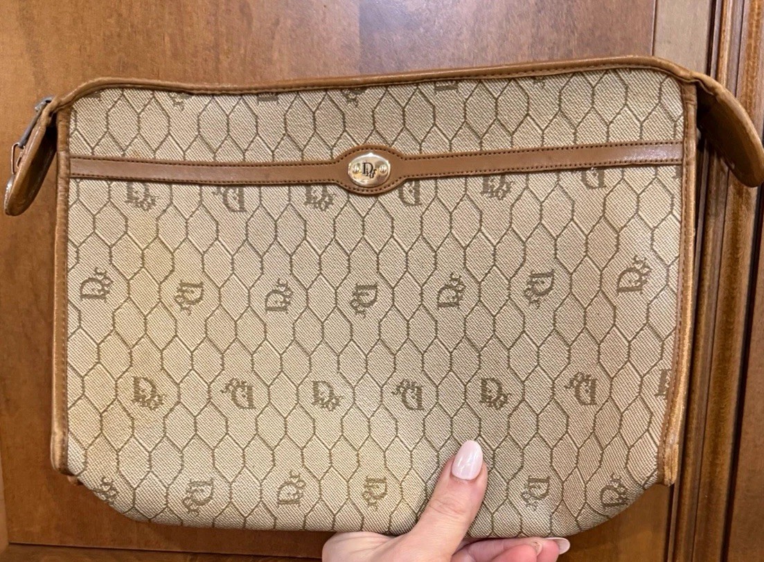 Authentic Vintage Christian Dior Honeycomb Monogram Cosmetic Pouch -Beige Brown Authentic Vintage Christian Dior Honeycomb Monogram Cosmetic Pouch -Beige Brown