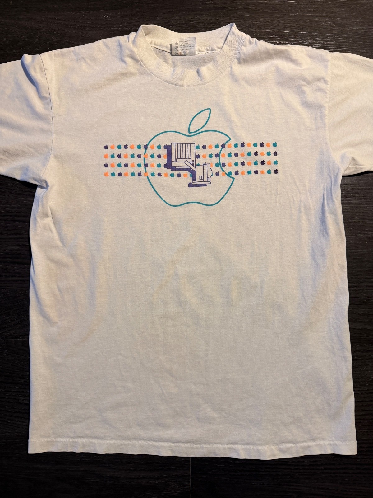 Vtg 80s Apple Computer Rare Employee Colorful Apple Graphic Tee L Grail Vtg 80s Apple Computer Rare Employee Colorful Apple Graphic Tee L Grail
