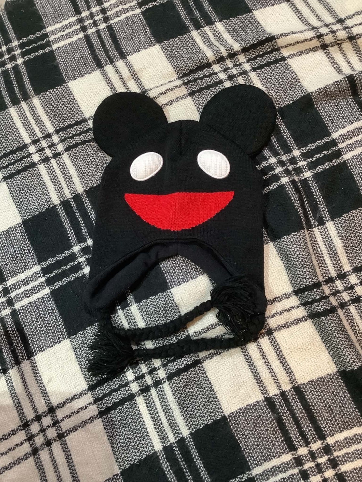 DEADMAU5 ORIGINAL STYLE BEANIE HAT/CAP ONE SIZE W/TASSLE/BRAIDS Y2k Style DEADMAU5 ORIGINAL STYLE BEANIE HAT/CAP ONE SIZE W/TASSLE/BRAIDS Y2k Style