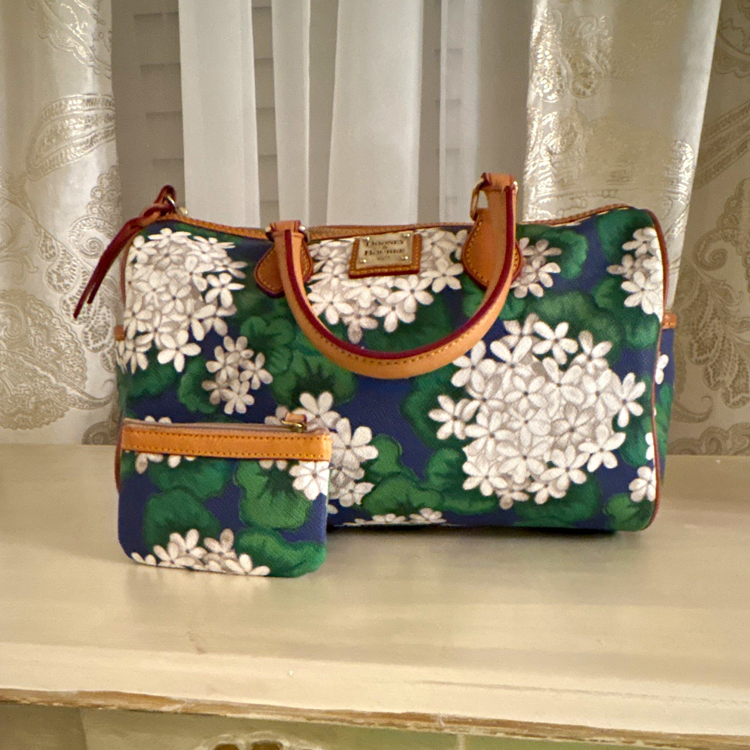 Dooney & Bourke Floral Satchel Top Handle Bag w/ Coin Purse Zip Gold HW Dooney & Bourke Floral Satchel Top Handle Bag w/ Coin Purse Zip Gold HW