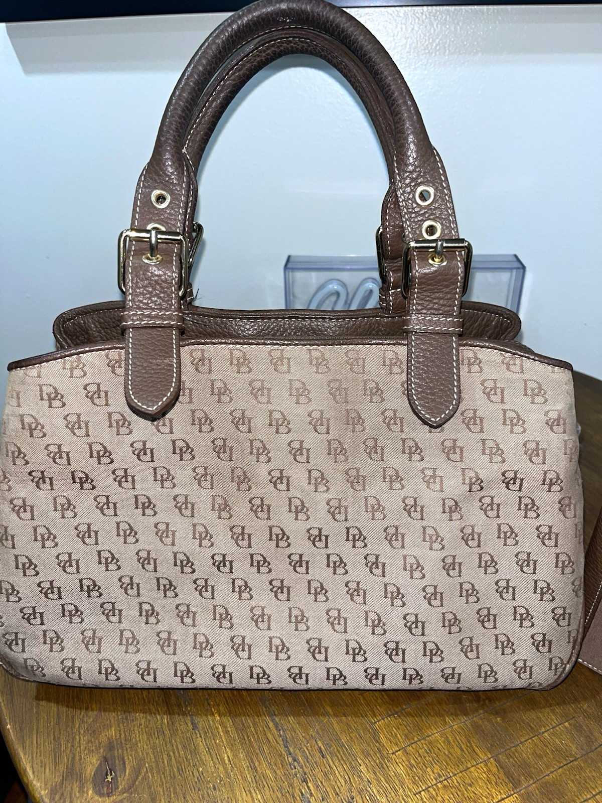 Dooney & Bourke Signature Monogram Satchel Top Handle, wallet Beige Brown silver Dooney & Bourke Signature Monogram Satchel Top Handle, wallet Beige Brown silver