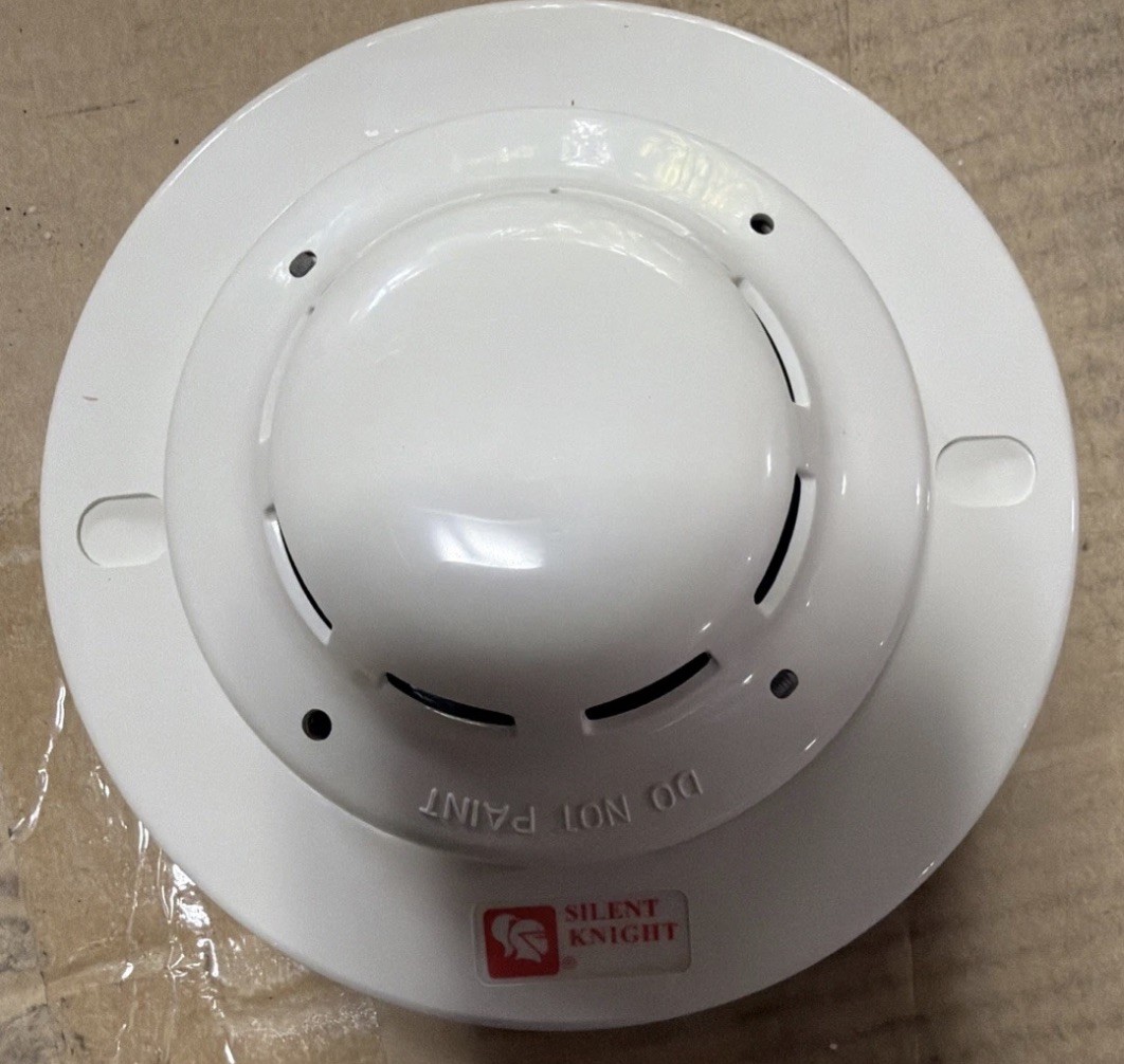 Silent Knight SD505-APS Photoelectric Smoke Detector Tested working Silent Knight SD505-APS Photoelectric Smoke Detector Tested working
