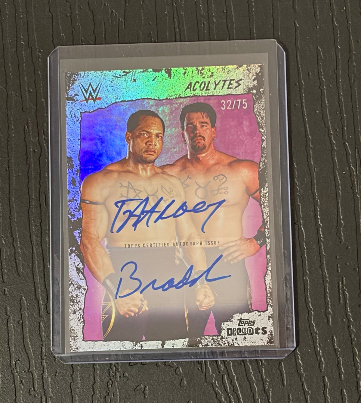 Topps Decades WWE 1990\'s Acolytes Tag Team Auto #147A Faarooq Bradshaw 32/75 Topps Decades WWE 1990\'s Acolytes Tag Team Auto #147A Faarooq Bradshaw 32/75