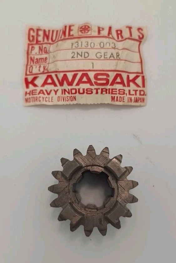 NOS Kawasaki KV75-A5 KV75-A7 A8 Transmission 2nd Drive Gear OEM 13130-003. (c) NOS Kawasaki KV75-A5 KV75-A7 A8 Transmission 2nd Drive Gear OEM 13130-003. (c)