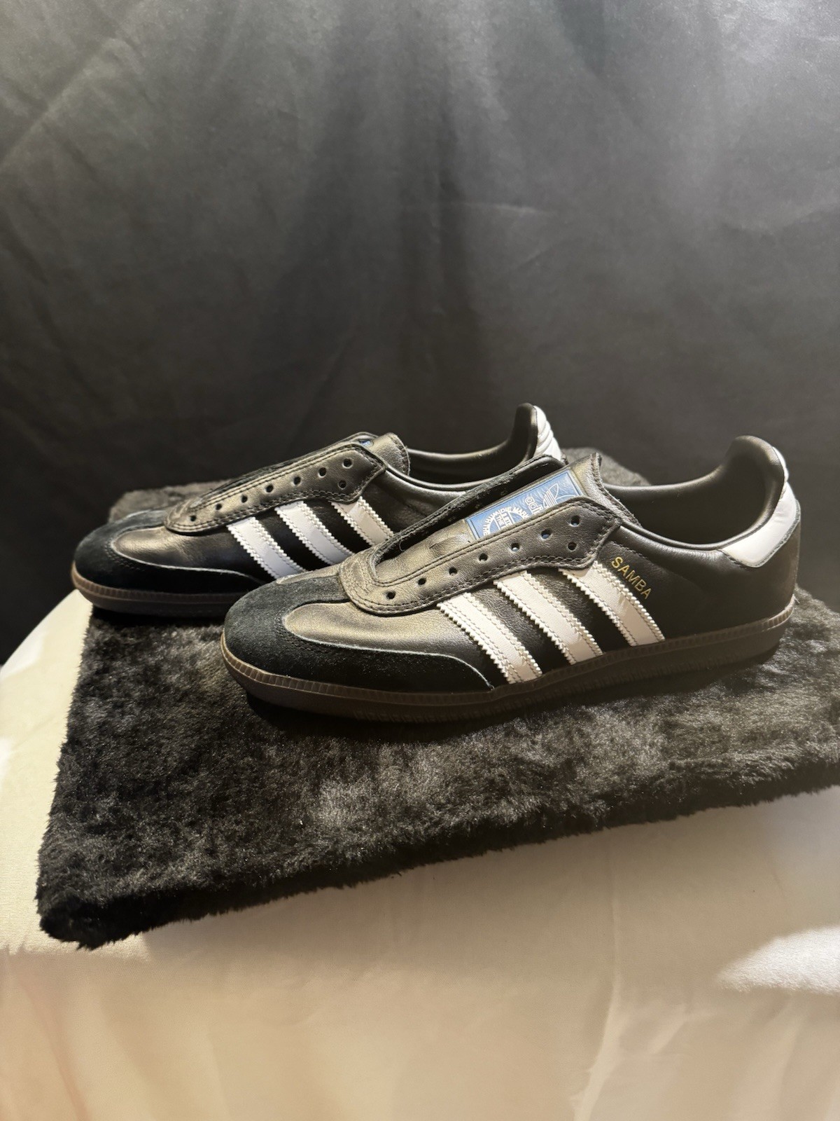 adidas Samba Black White Gum Sole Sneakers Size 7.5 Classic Shoes No Laces