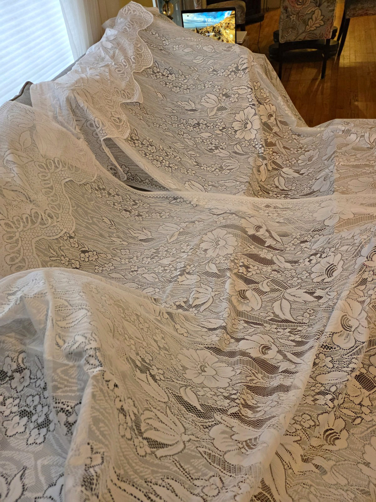 VIntage Pair White Lace Floral Curtains 60 VIntage Pair White Lace Floral Curtains 60