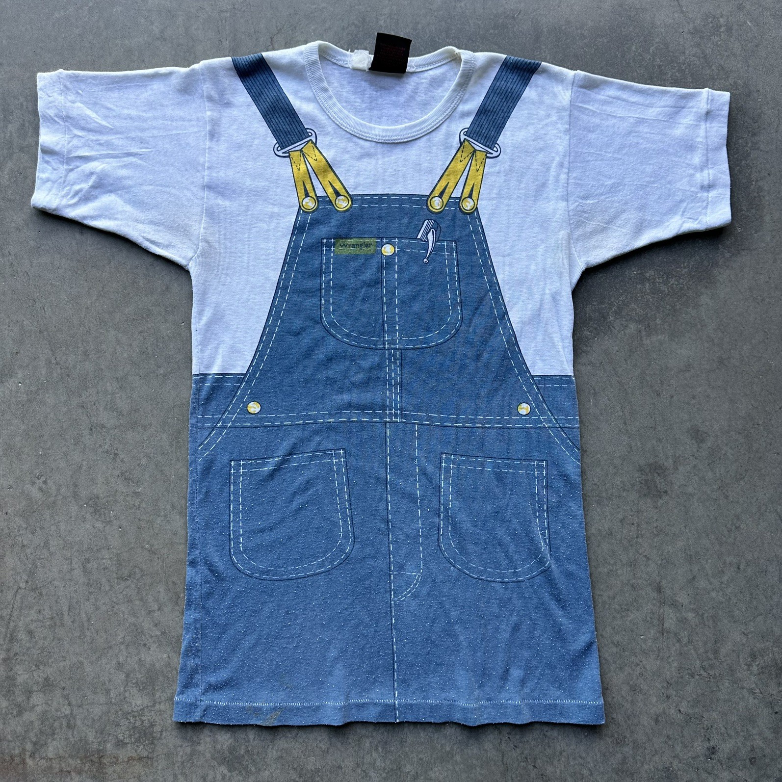 Vintage 1970s Wrangler Overalls T-shirt Logo Unisex Men’s Size Small