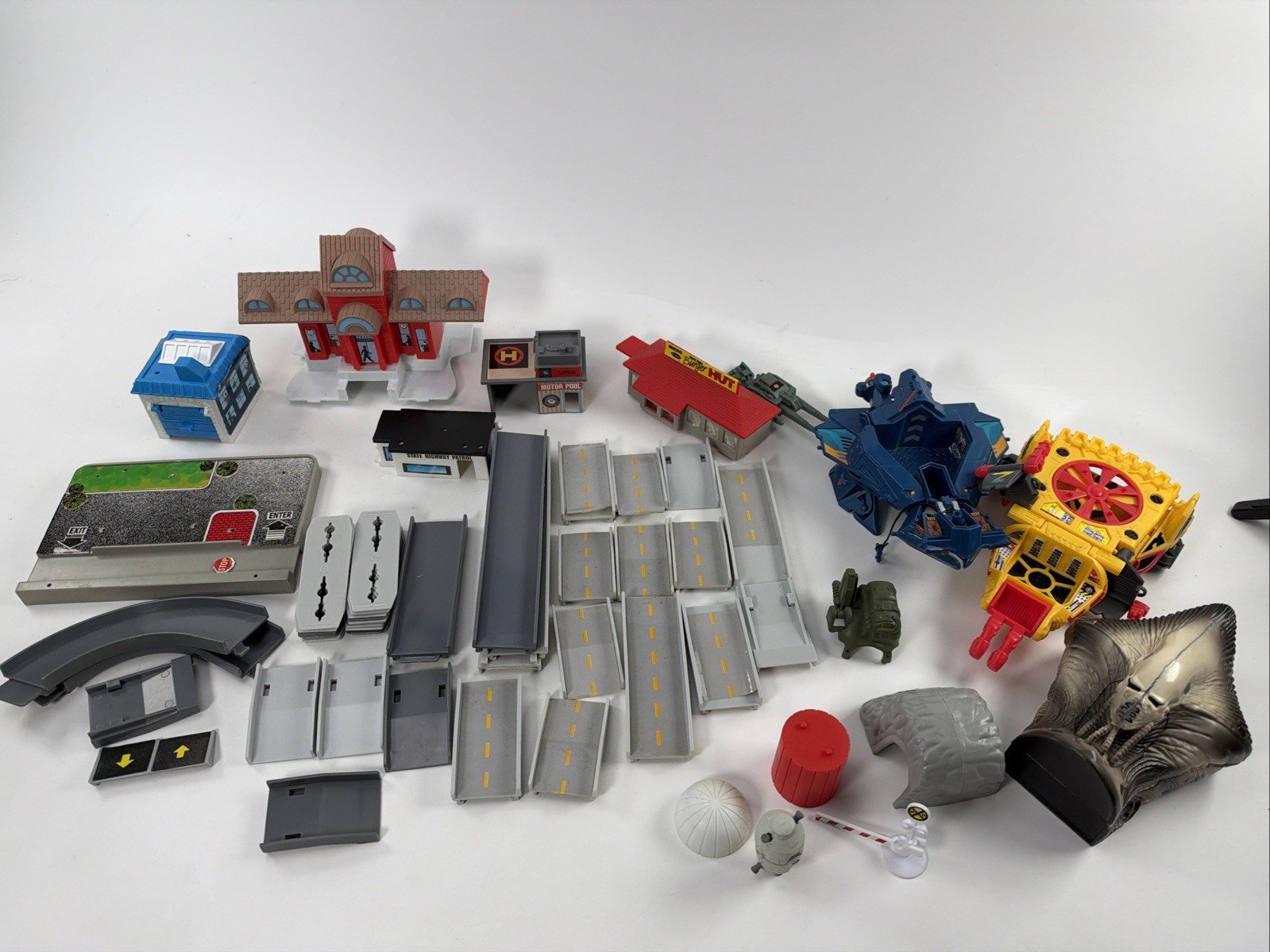 Micro Machines Playset Lot Parts City Sets Buildings Roads 1990s Galoob
