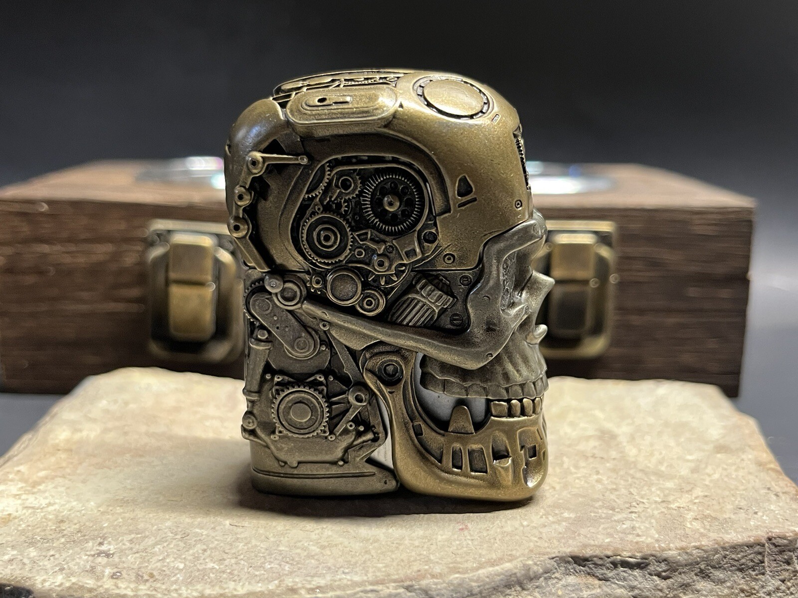 RARE Heavy 5-side Zippo lighter machine Skull Zippo New Wood Box RARE Heavy 5-side Zippo lighter machine Skull Zippo New Wood Box