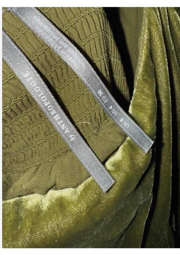 NEW Anthropologie Green Velvet Empire Waist Short Sleeve NWT $180 Midi Dress 4 NEW Anthropologie Green Velvet Empire Waist Short Sleeve NWT $180 Midi Dress 4