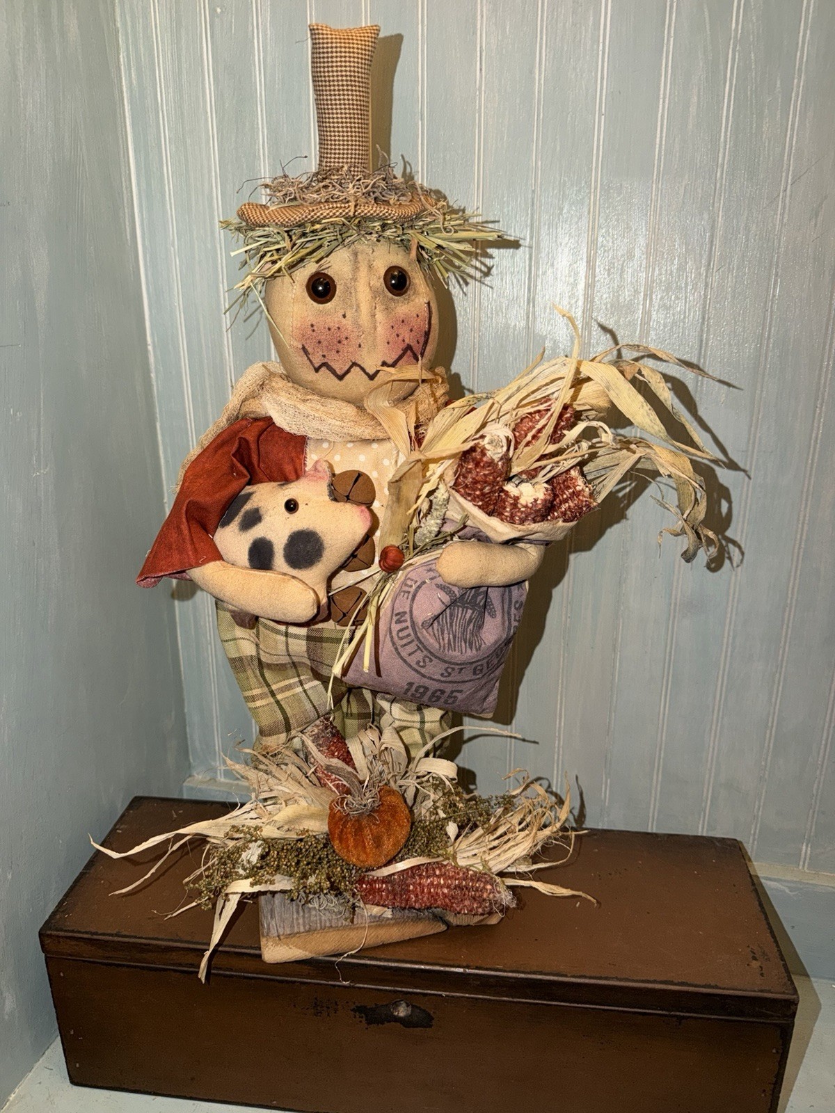 Primitive Folkart Doll Scarecrow PIG Farmer Fall Halloween Corn Primitive Folkart Doll Scarecrow PIG Farmer Fall Halloween Corn