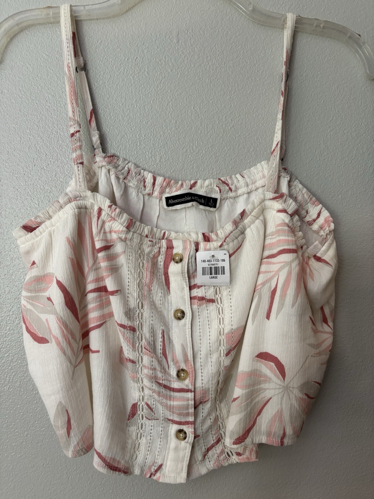 NWT Abercrombie & Fitch Floral cropped cami size Large NWT Abercrombie & Fitch Floral cropped cami size Large