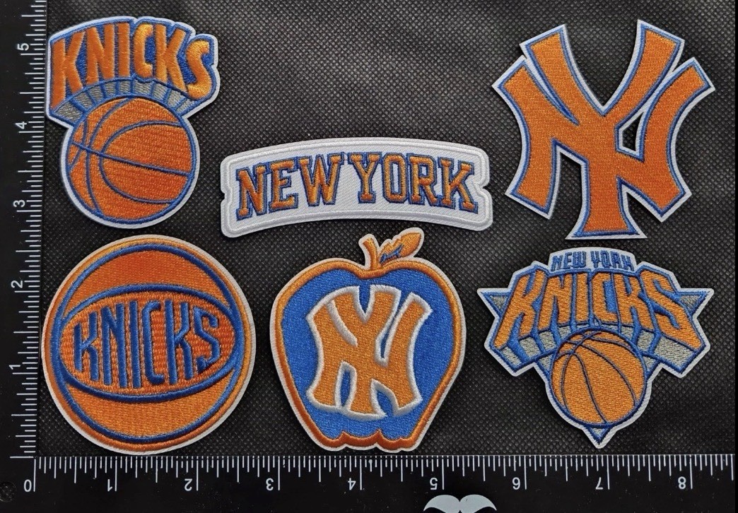LOTBOF 6 NEW YORK KNICKS IRON ON PATCHES