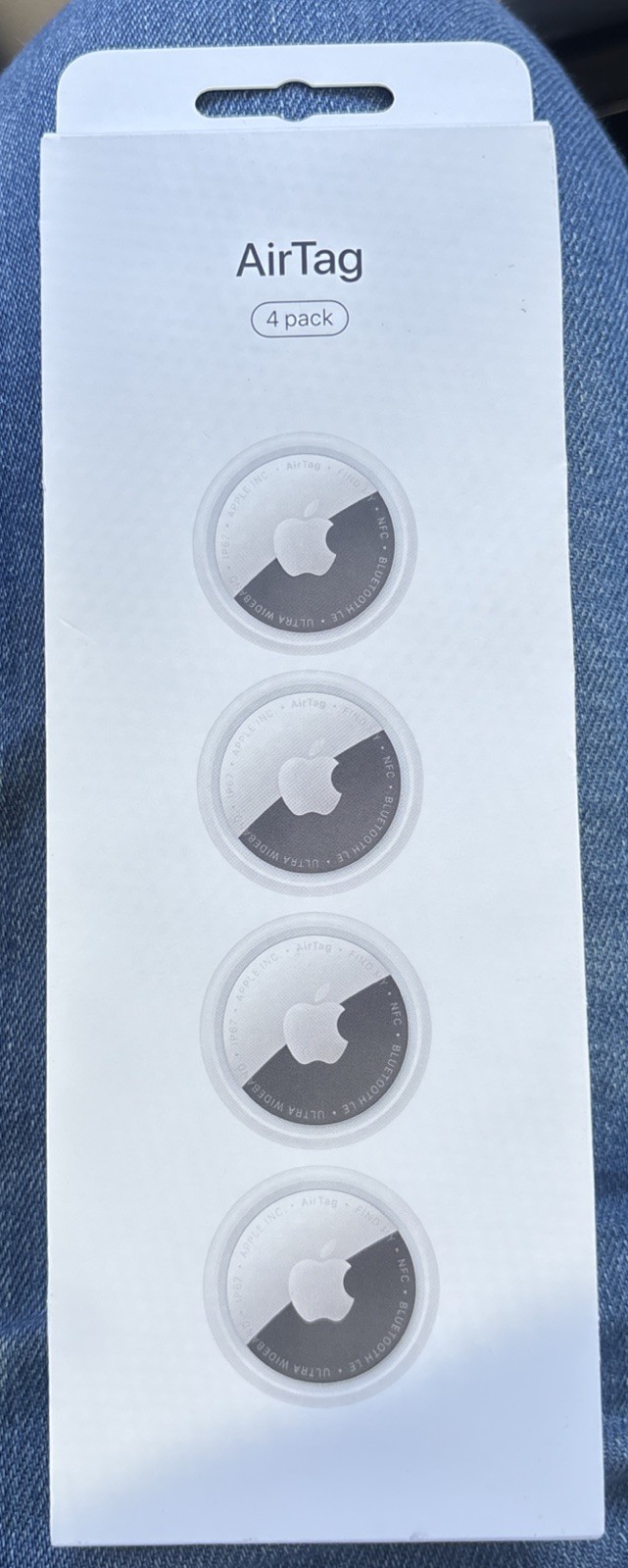 Apple AirTag 4-Pack , 2nd Generation - Brand New & Sealed Apple AirTag 4-Pack , 2nd Generation - Brand New & Sealed