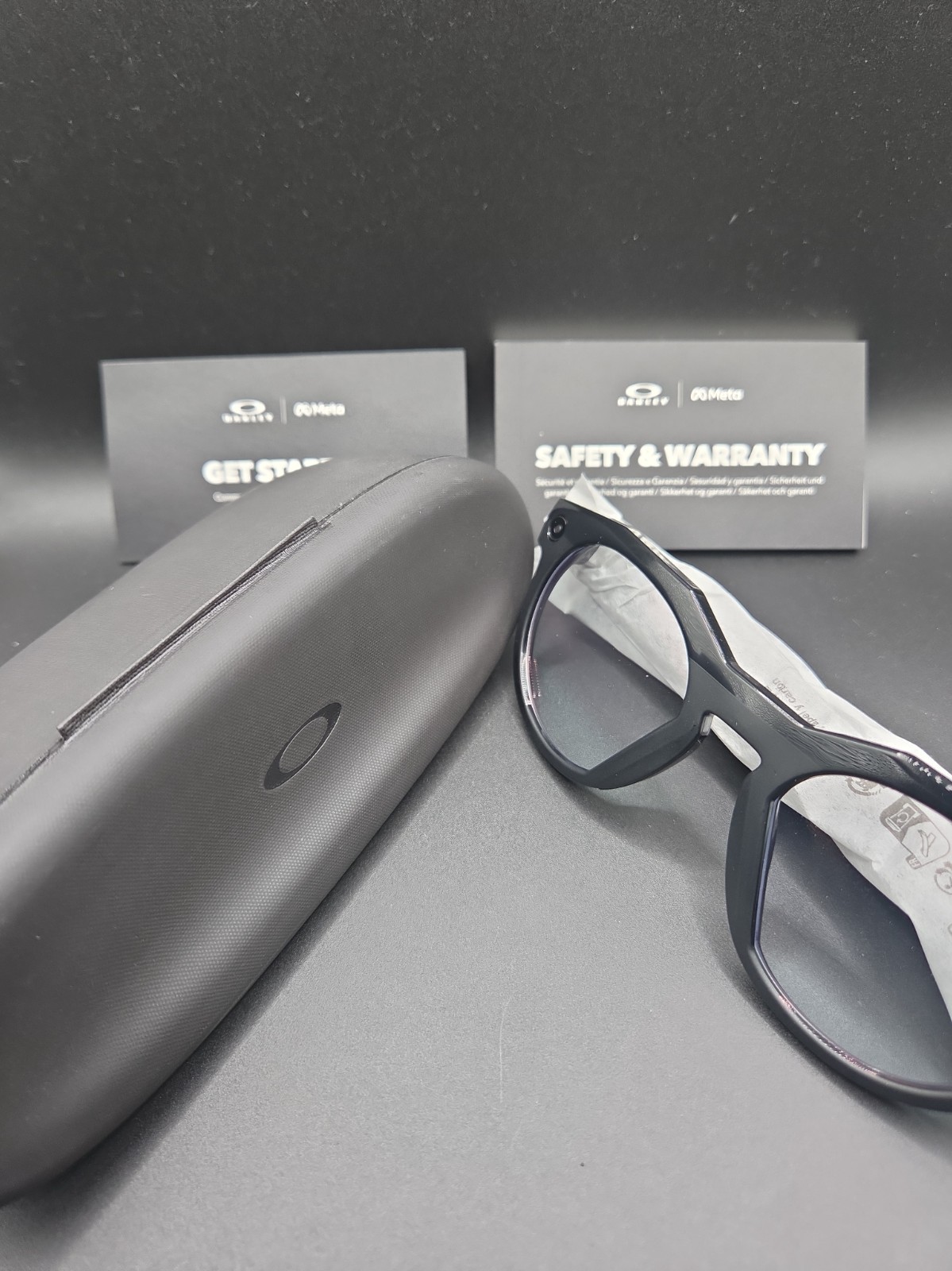Oakley Meta HSTN Black Transitions Amethyst 00W8002 AI Smart Glasses Oakley Meta HSTN Black Transitions Amethyst 00W8002 AI Smart Glasses