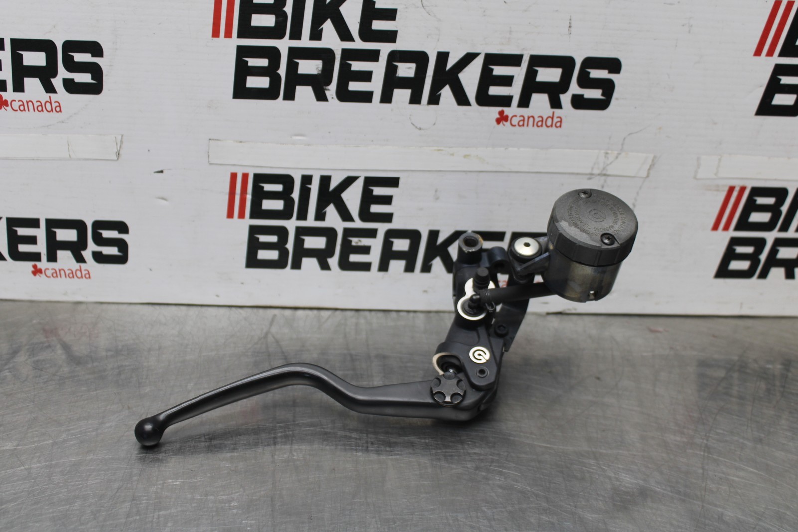 22 HARLEY-DAVIDSON PAN AMERICA 1250 FRONT BRAKE MASTER CYLINDER w/ LEVER BB910
