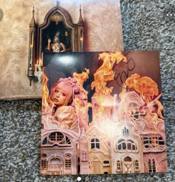 MELANIE MARTINEZ - Hades SIGNED CD Insert Autographed IN HAND, SHIPS NOW MELANIE MARTINEZ - Hades SIGNED CD Insert Autographed IN HAND, SHIPS NOW