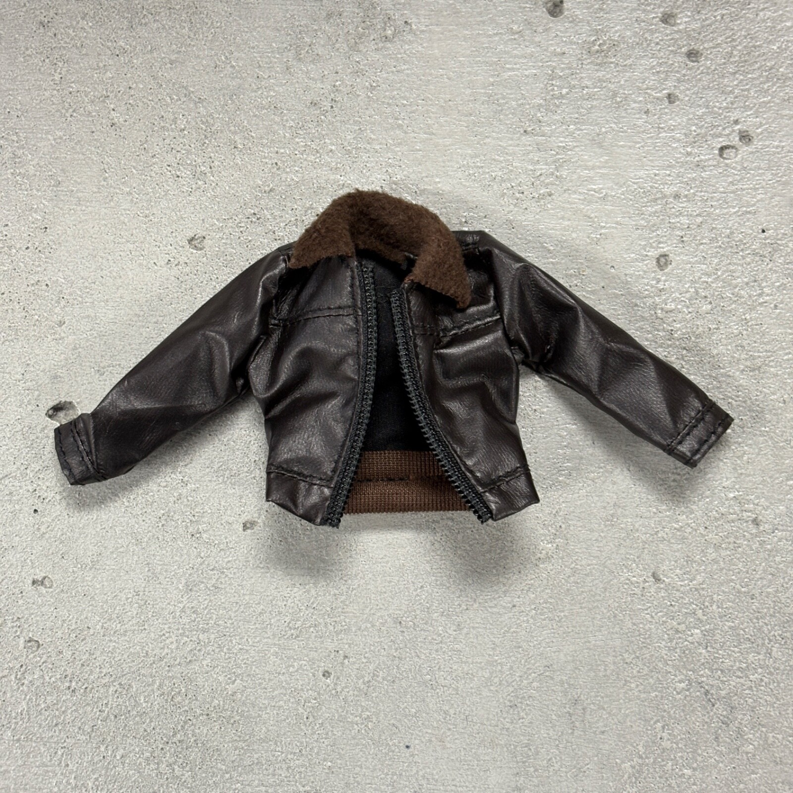 PB-JKT-RH: 1/12 Custom Jacket for McFarlane Red Hood or 6\ PB-JKT-RH: 1/12 Custom Jacket for McFarlane Red Hood or 6\