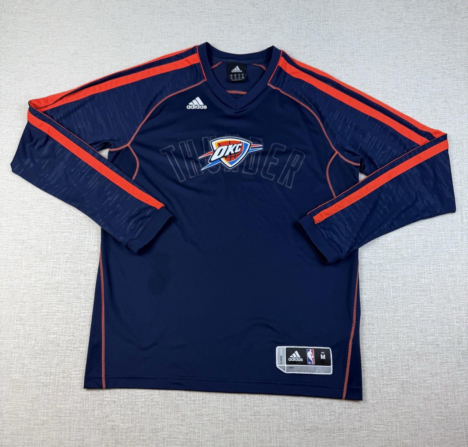 Adidas OKC Thunder NBA ClimaCool Warm Up Shooting Shirt Men’s M Long Sleeve Adidas OKC Thunder NBA ClimaCool Warm Up Shooting Shirt Men’s M Long Sleeve