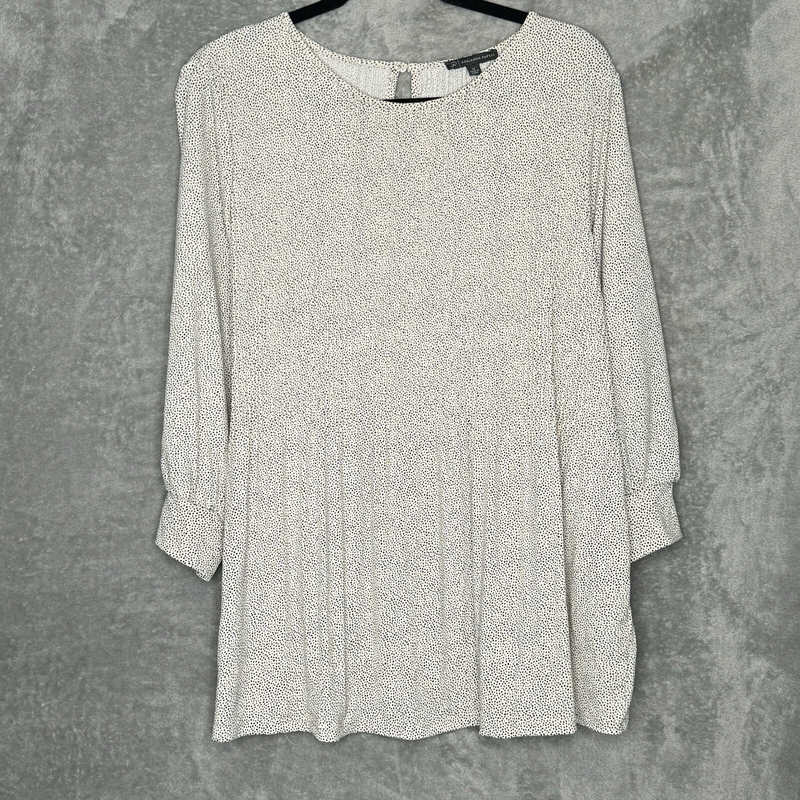 Adrienna Papell 1X Shirt Top Beige Black Polka Dot 3/4 Sleeve Round Neck Stretch Adrienna Papell 1X Shirt Top Beige Black Polka Dot 3/4 Sleeve Round Neck Stretch