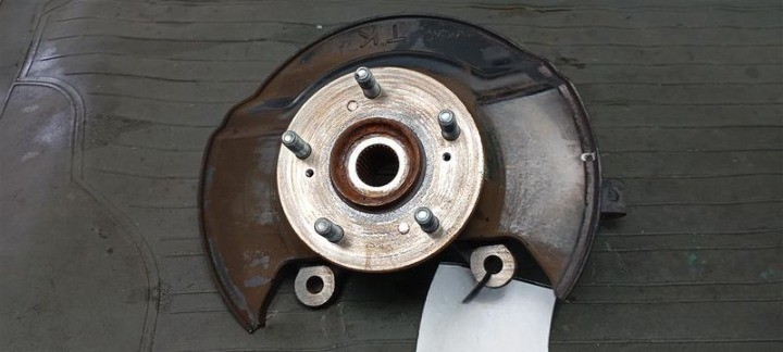 2010-2011 Honda CRV Passenger Right Hand Side Front Spindle Knuckle Assembly OEM