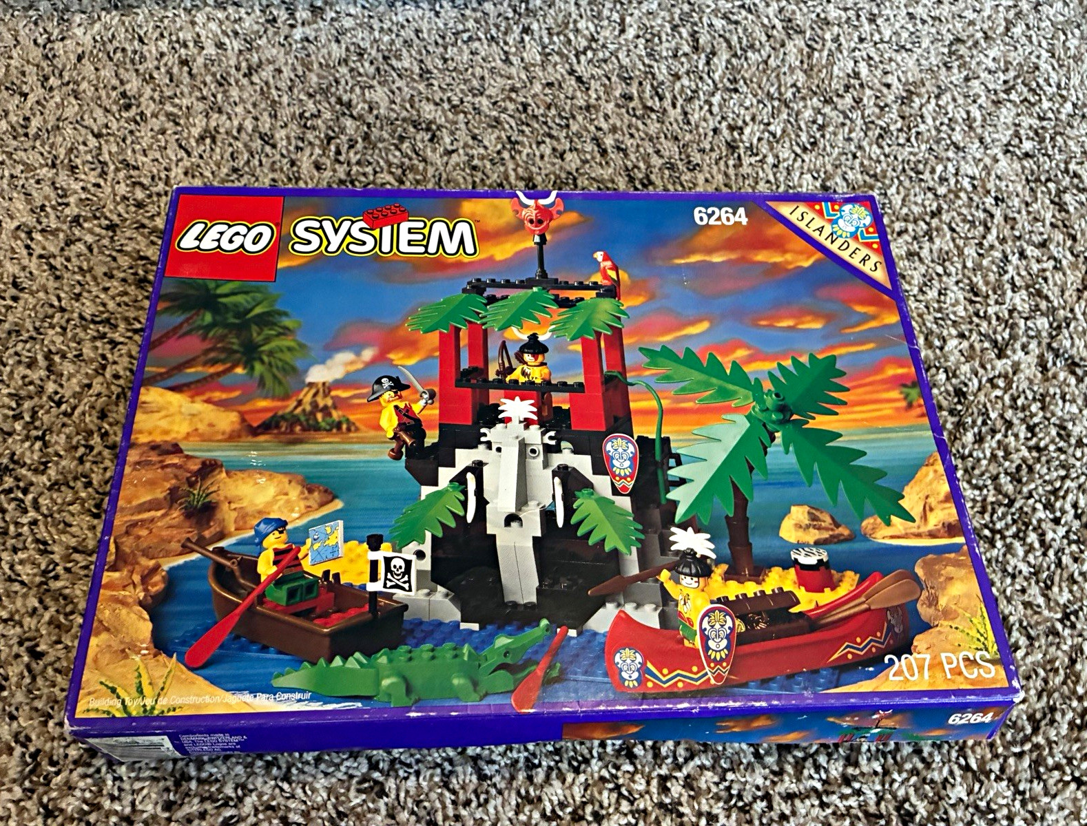 LEGO System 6264 Forbidden Cove Islanders Empty Box LEGO System 6264 Forbidden Cove Islanders Empty Box