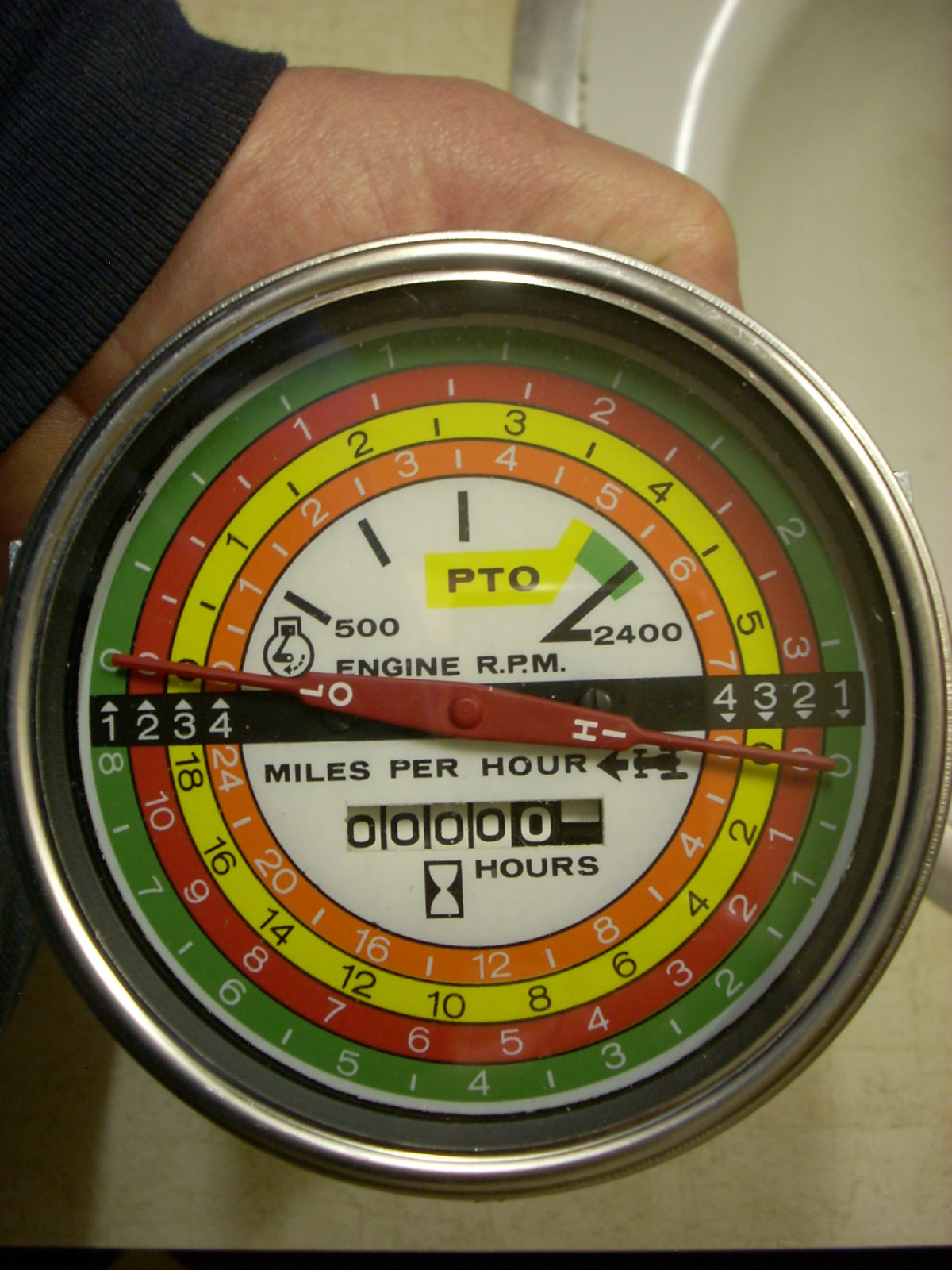 NOS IH Farmall International 756 856 1256 1456 826 766 966 1066 1466 Tachometer NOS IH Farmall International 756 856 1256 1456 826 766 966 1066 1466 Tachometer