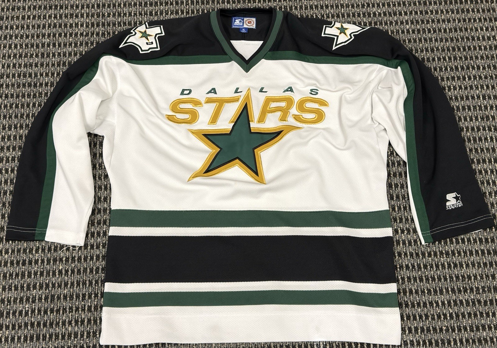 Vintage 90’s Dallas Stars White Starter Hockey Jersey Men's Size XL Stitched NHL