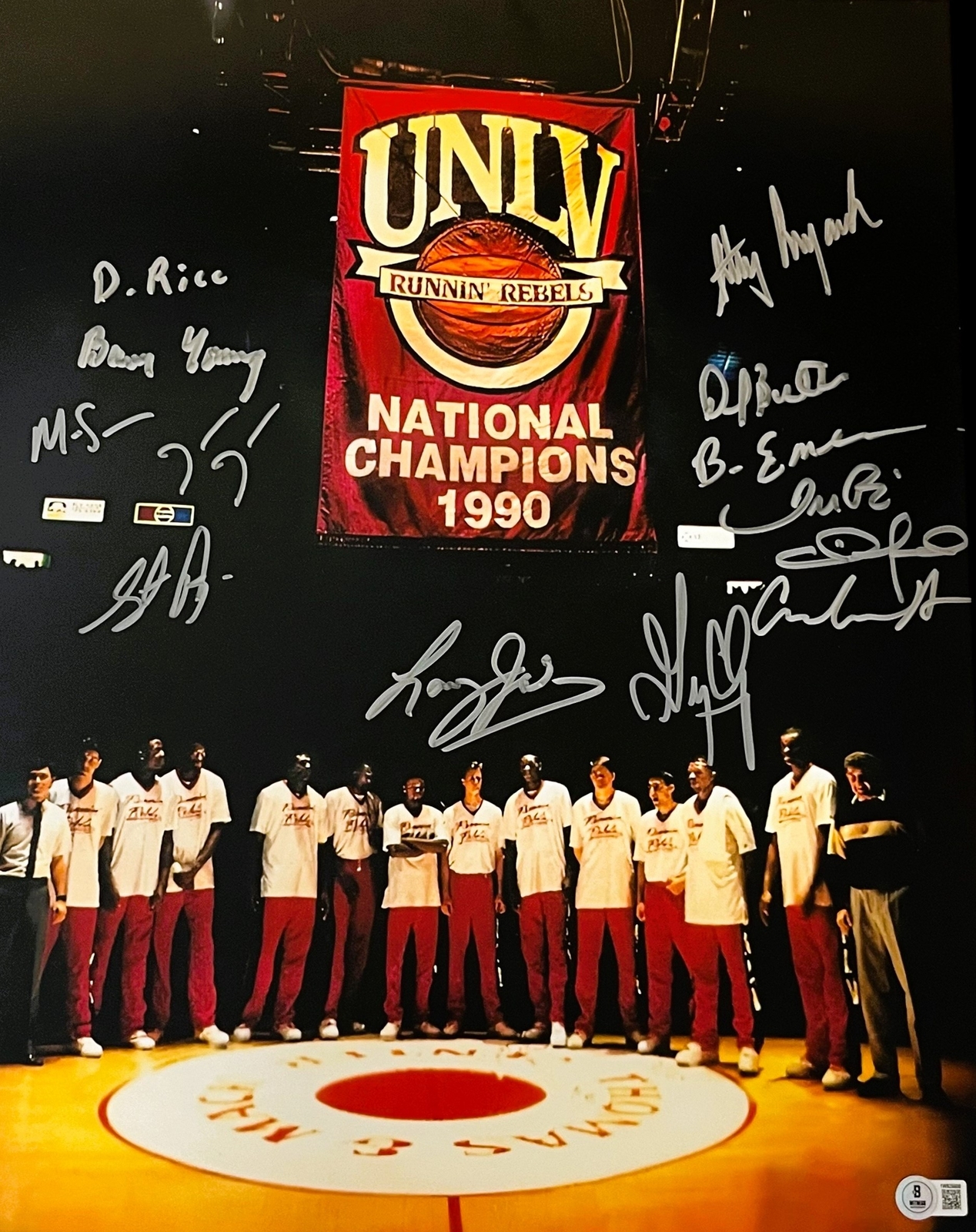 1989-1990 UNLV Runnin\' Rebels Championship Team Signed 16x20 Photo BAS Authen...