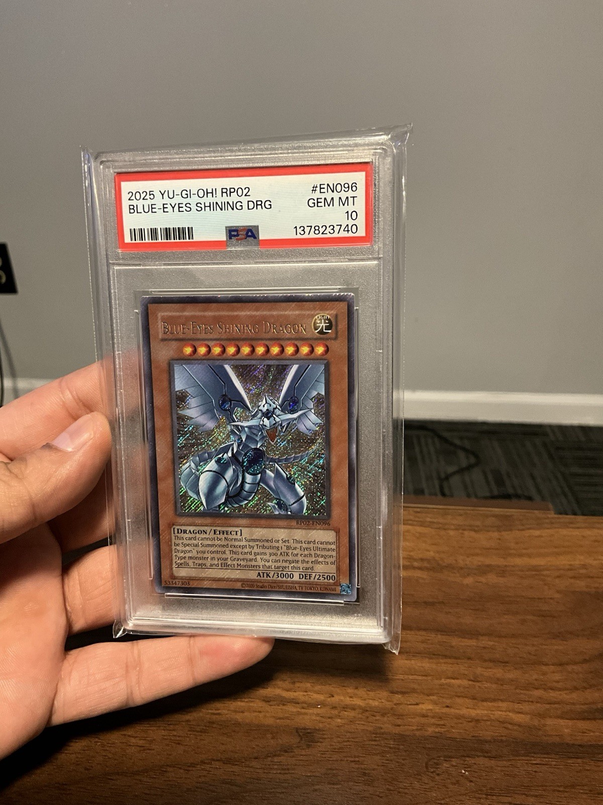 Konami Blue-Eyes Shining Dragon RP02-EN096 Retro Pack 2 2020 Secret Rare PSA 10